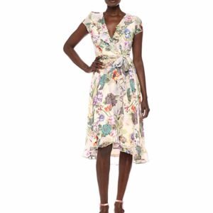 Gabby Skye Women's Short Sleeve Floral Ruffled Dress